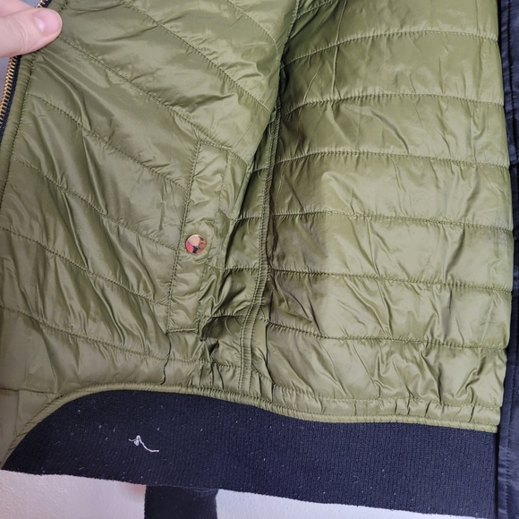 Womans NEO-I by Orobos Black Camo Reversable Bomber Jacket Size Small - Picture 6 of 15